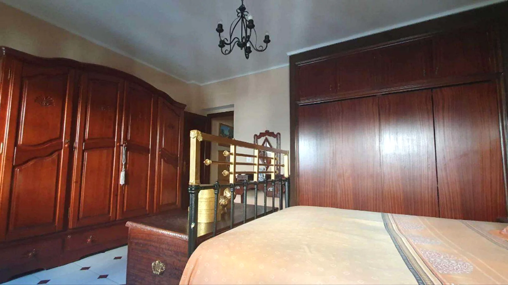 Casa con local comercial en Yunquera - Foto 8
