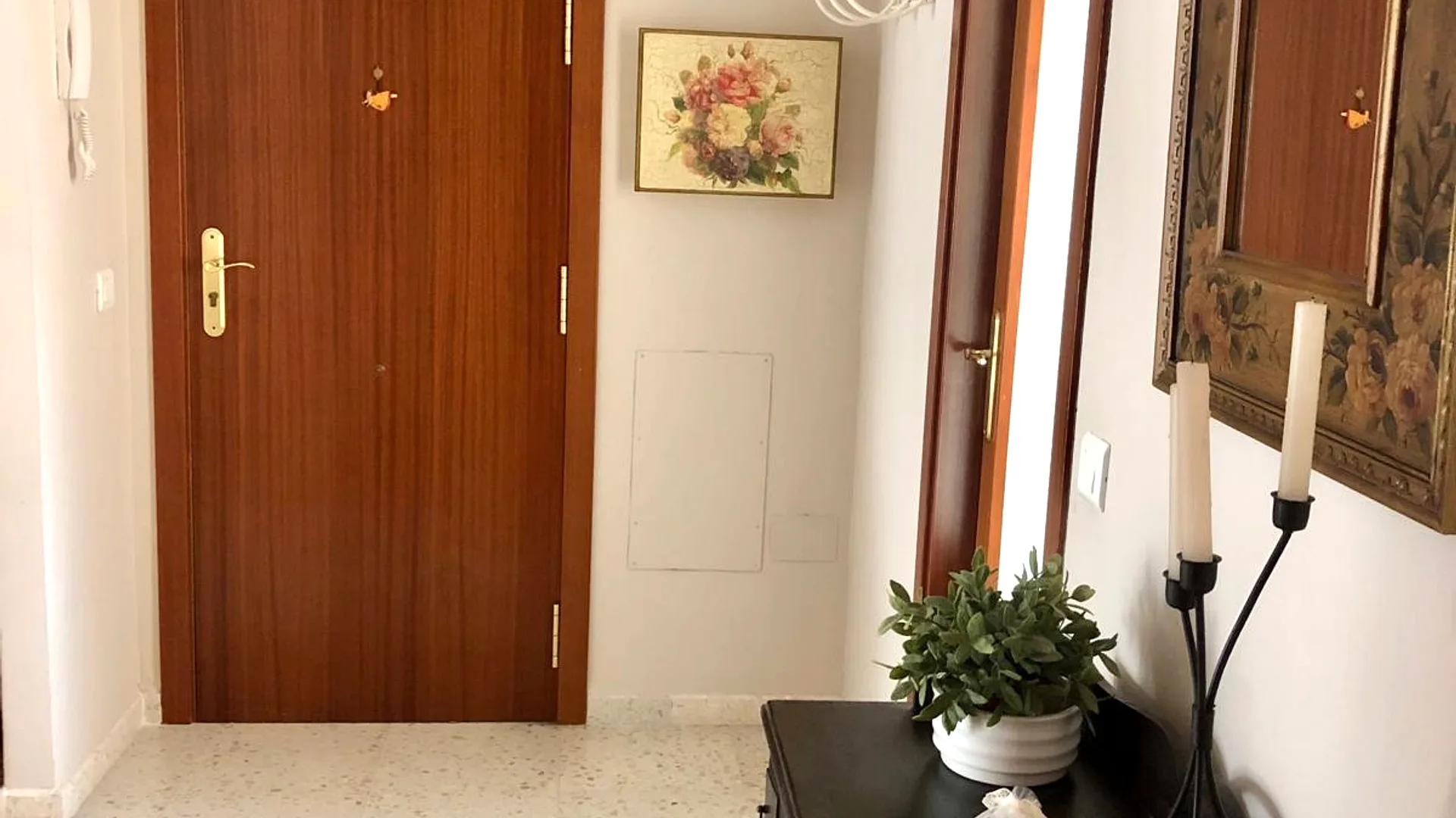 Piso de 2 dormitorios con garaje en Yunquera - Foto 5